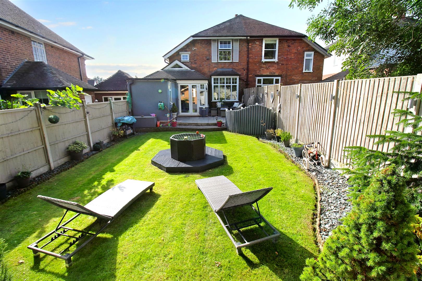 Longfield Road, Hartshill, Stoke-On-Trent